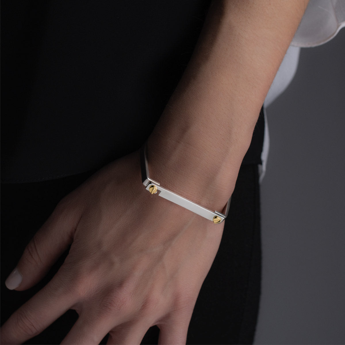 ID CUFF  14K GOLD DETAILS